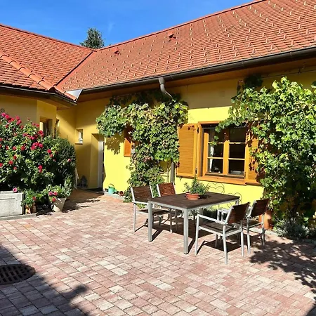 Innenhof Oase Appartement